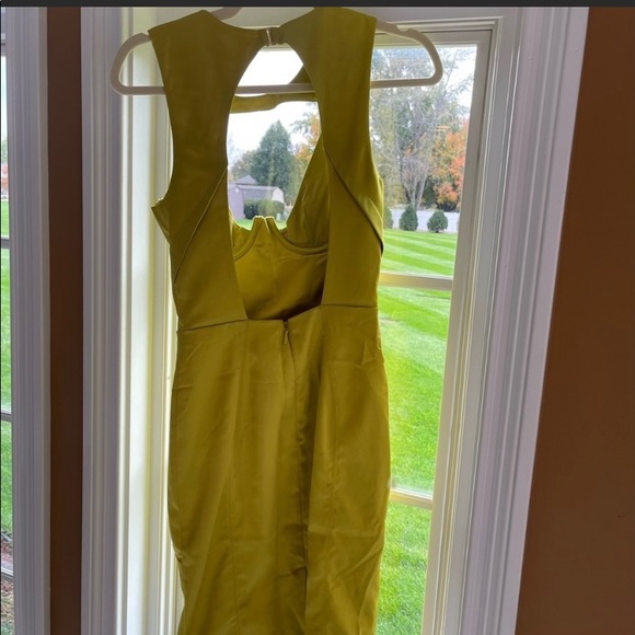 House of CB ‘Katya’ dress - Picture 4 of 5